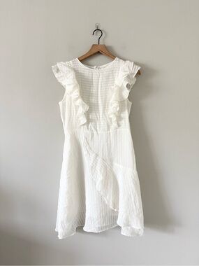 Esley White Ruffle Flutter-Sleeve Fit & Flare Mini Dress Size L